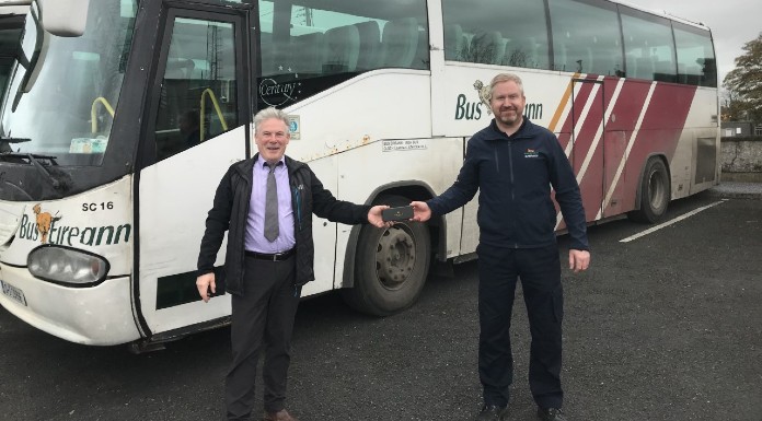 Paul McSpadden (right) receiving his award from James Begley, Bus Éireann

Photo courtesy of Bus Éireann